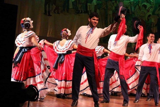 Dinner + Typical Dance Show at the Best Viewpoint in San José - Experience Overview