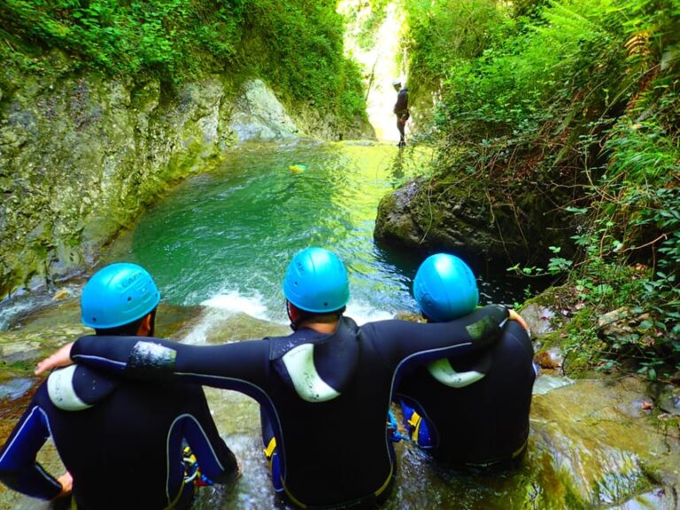 Discovery of The Lower Part Of Ecouges Canyon