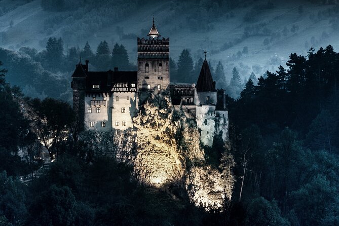 Draculas Castle - Private Tour With Peleș Castle and BrașOv City