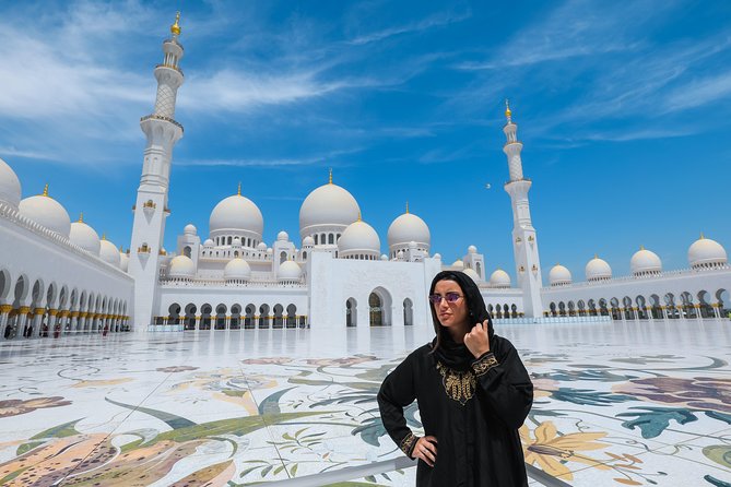 Dubai: Sheikh Zayed Mosque With a Professional Photographer