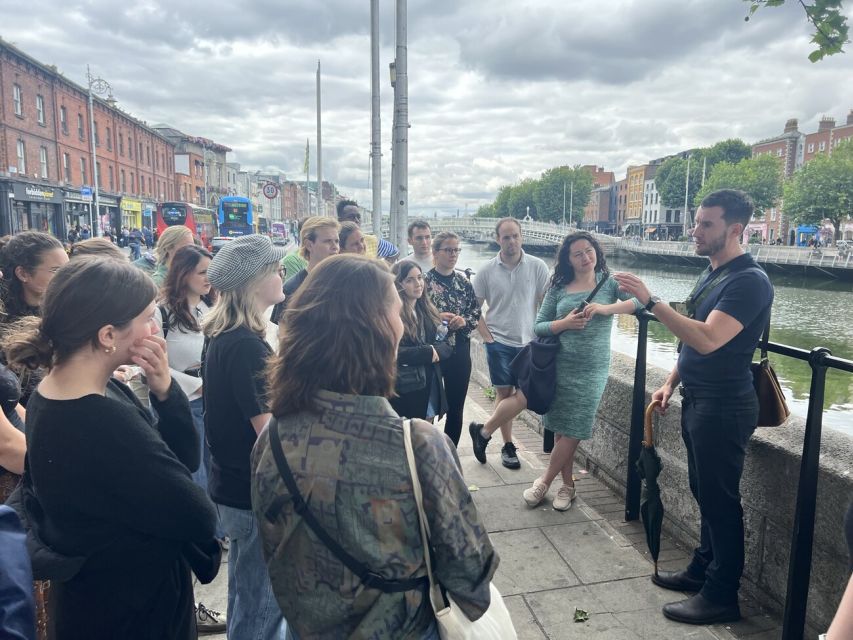 Dublin: Highlights and Hidden Gems Walking Tour - Tour Overview