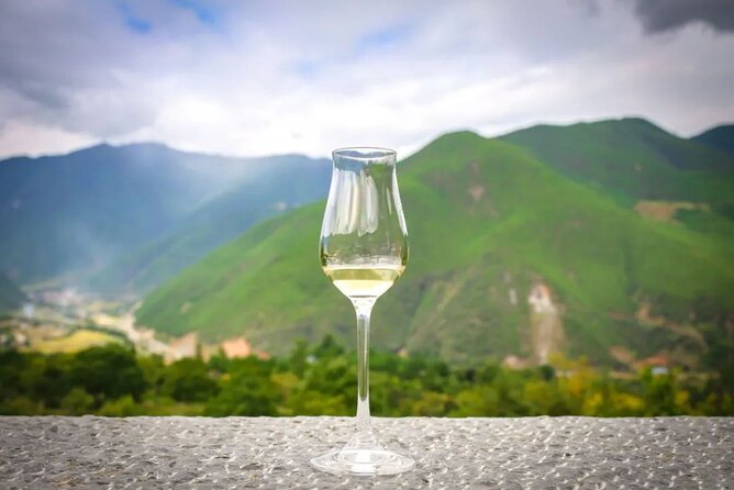 Eat & Wine Taste Through Shangrila & Yunnans Tibetan Region - Overview of the Journey