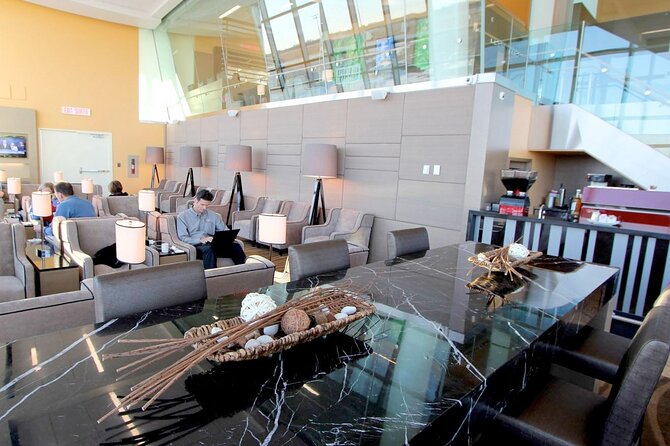 Edmonton International Airport Plaza Premium Lounge