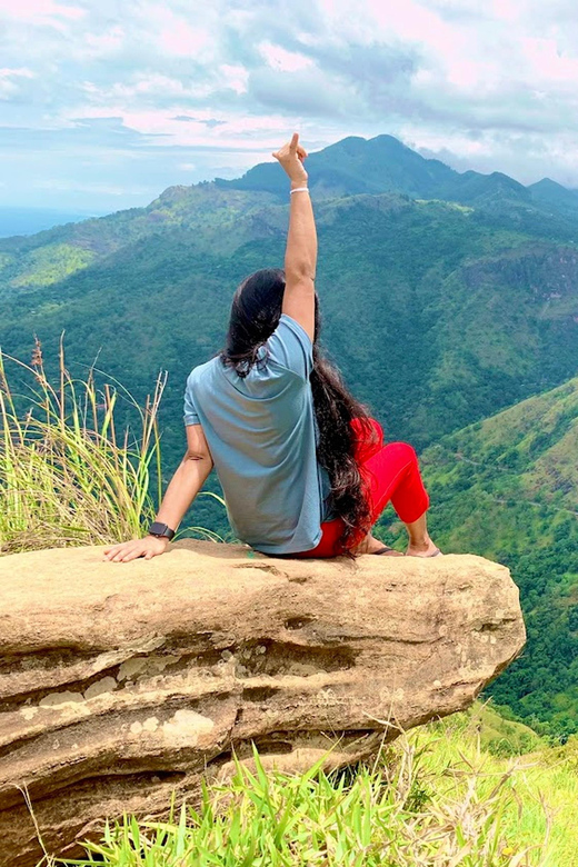 Ella: Tuk Tuk Transfer to Little Adams Peak & Mega Zip Line