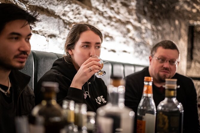 Evolution of Gin and Underground Gin Tasting in Edinburgh