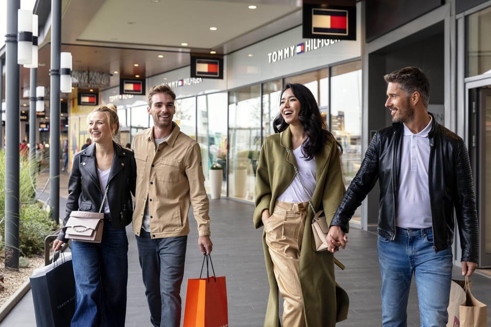 Exclusive Shopping in Fashion Arena Outlet Prague - Overview of the Outlet