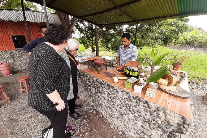 Excursion Day to Cocoa Farm From Guayaquil