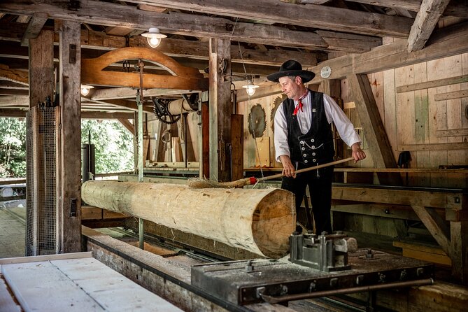 Experience Switzerland in the Ballenberg Open-Air Museum