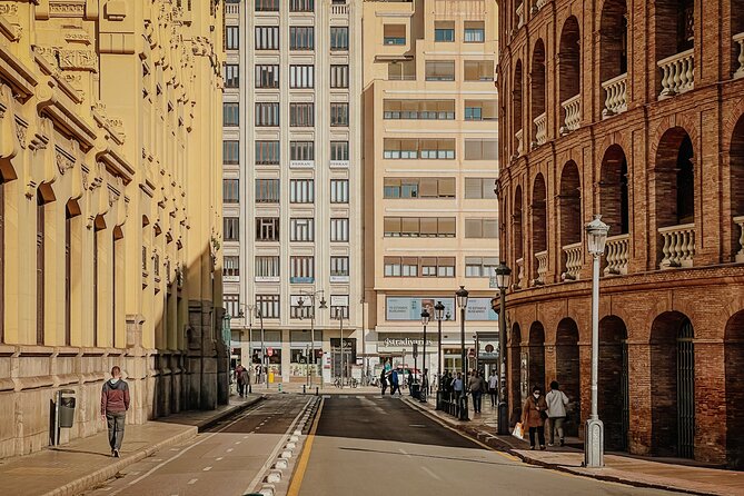 Explore the Instaworthy Spots of Valencia With a Local