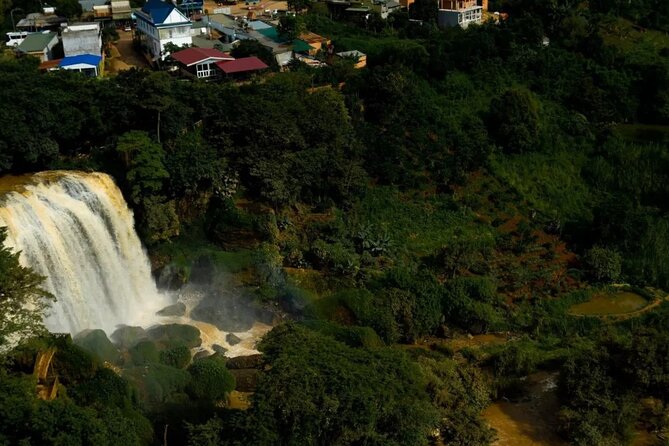 2 Best Private Car With Driver Services in Da Lat