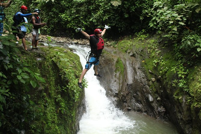 Extreme Combo, Gravity Falls Jumping and Rafting Class 2-3 - Tour Overview