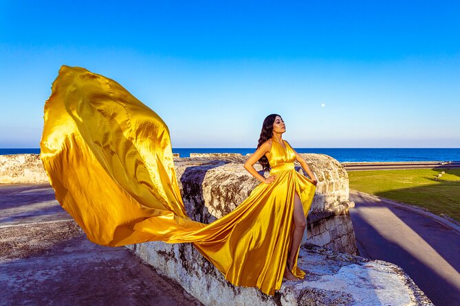 Flying Dress Photo Session in Cartagena