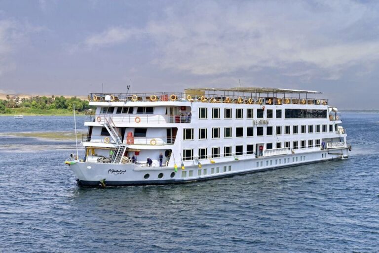 From Aswan: 3-Day Nile River Cruise & Hot Air Balloon Ride