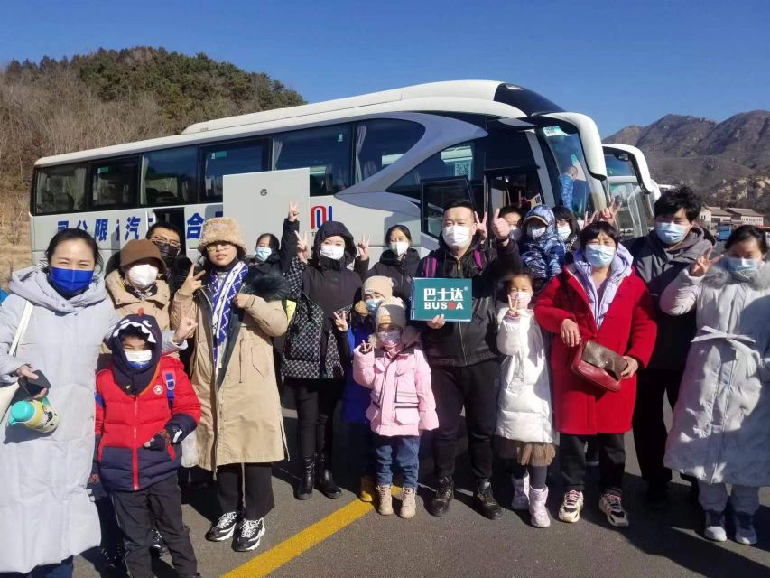 From Beijing: Return Bus Transfer to Badaling Great Wall