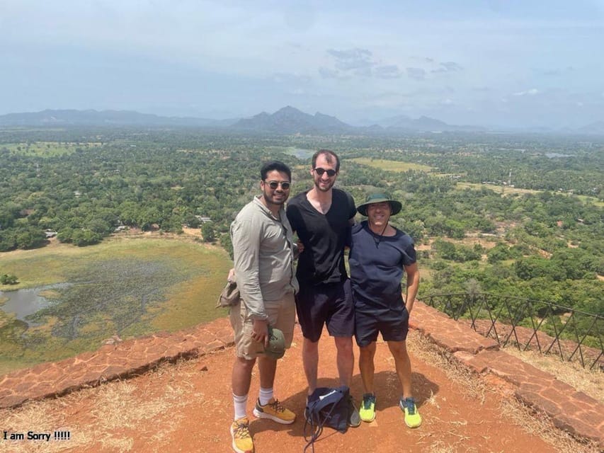 From Colombo:Overnight Tour to Sigiriya & Transfer to Trinco - Tour Overview