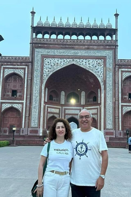 From Delhi: Delhi & Agra Wonders: 2-Day Taj Mahal Car Tour
