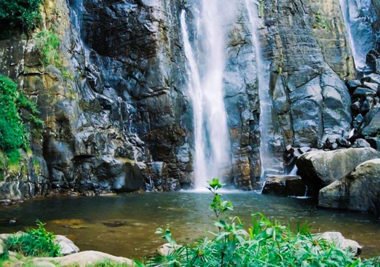 From Ella: Bambarakanda & Lanka Ella Falls Hike With Lunch