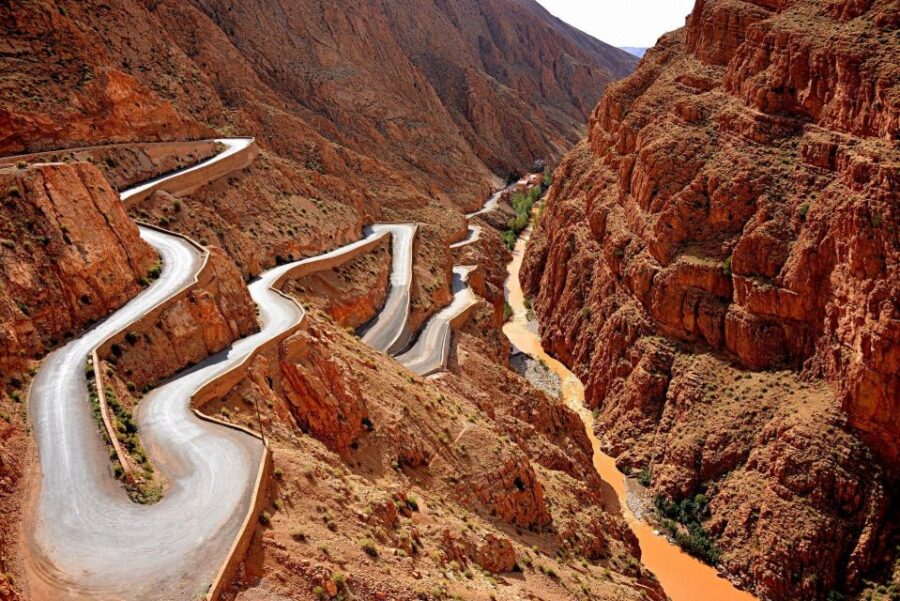 From Fes: 2-Day Desert Tour With Return to Fes or Marrakech