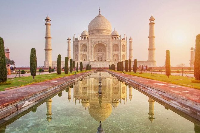 From Jaipur Day Trip to the Taj Mahal, Agra Fort & Fatehpur Sikri