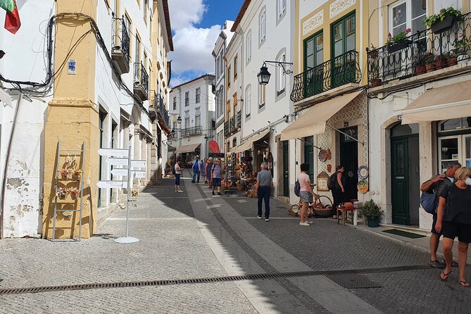 From Lisbon: Évora & Monsaraz Small-Group Full Day Tour