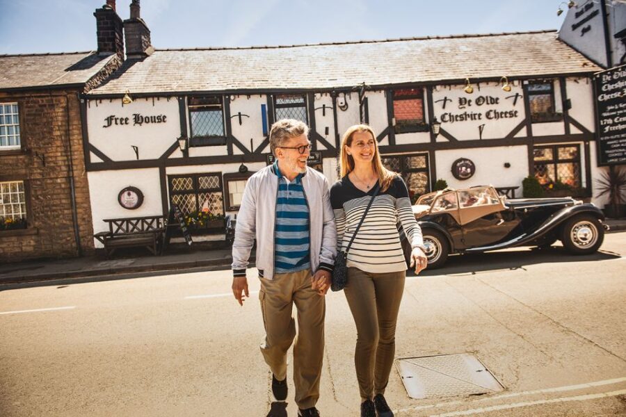 From Manchester: Derbyshire and Peak District Day Trip