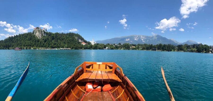 From Zagreb: Day Trip to Lake Bled and Ljubljana