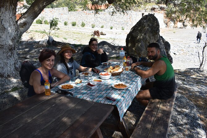 Full-Day Hiking and Running Adventure in South Crete