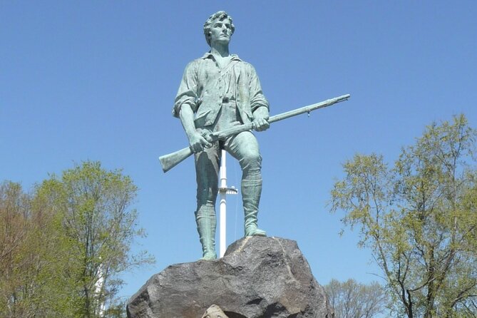 Full-Day Minivan Tour of Revolutionary Boston, Lexington and Concord