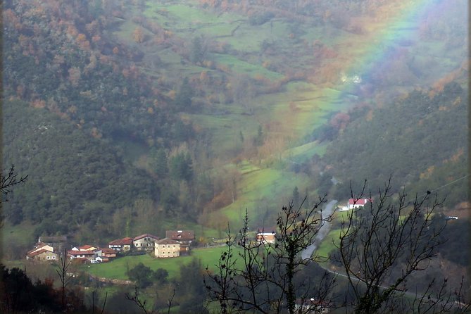 Full Day Private 4WD Tour From Santander to Picos De Europa. Excellent Meals.
