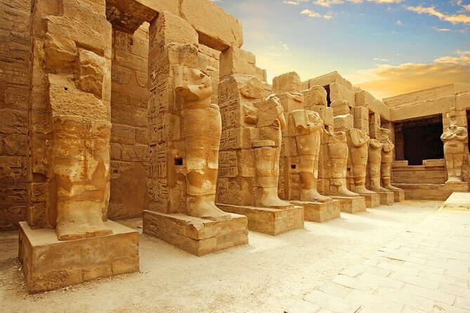 Full-day Private Guided Tour of East and West Bank in Luxor