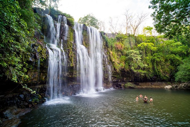 Full-Day Private Nature and Wildlife Tour in Costa Rica - Llanos De Cortez Waterfall Excursion