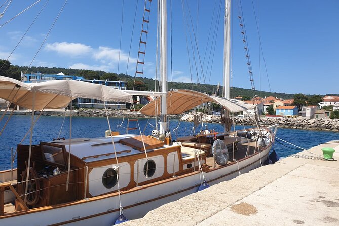 Full Day PRIVATE Tour (10-12 People)On Custom Made Motorsailor