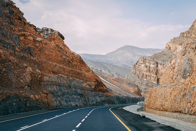 Full-Day Private Tour of the Six Emirates With Hotel Pick up