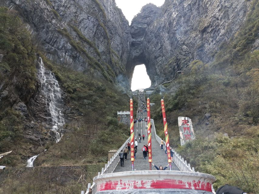 Full-Day Private Tour of Tianmen Mountain - Tour Overview and Pricing