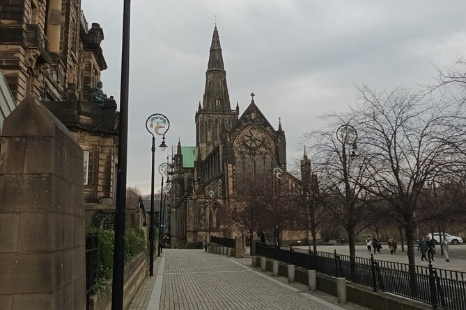 Glasgow Private Self-Guided Tour