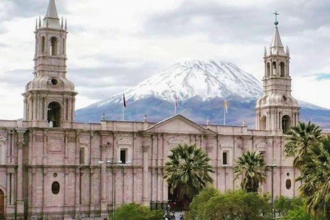 Golden Hour, Legends of Arequipa and Peruvian Coffee - Tour Overview