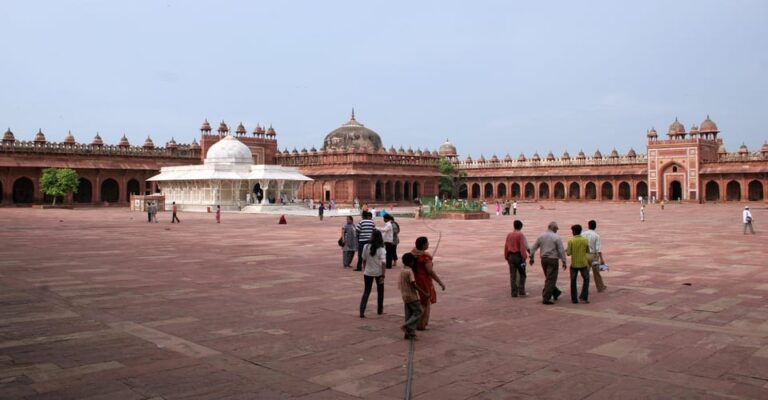 Golden Taj Tours (Delhi – Agra – Jaipur)