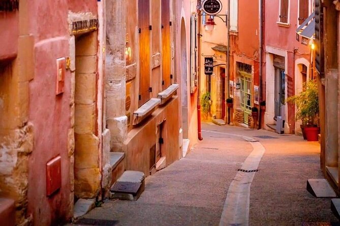 Gordes, Roussillon(+ Ochre Trail) & Fontaine De Vaucluse