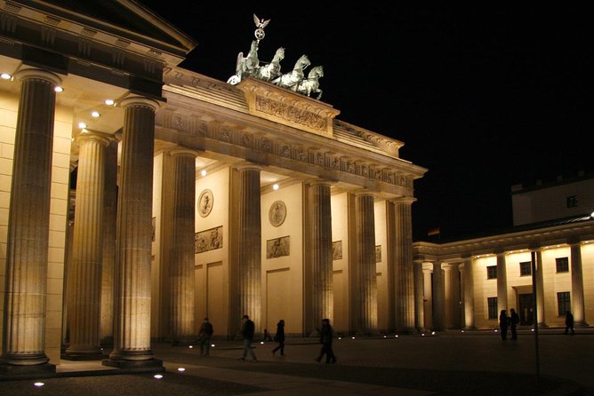 Greatest Escapes From East Berlin Experience - Tour Features
