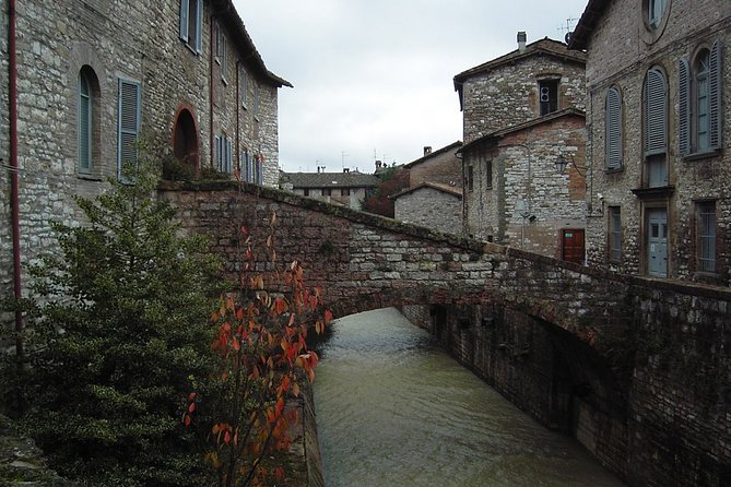 Gubbio: Private Walking Tour With Official Guide
