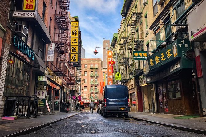Guided Tour of Lower East Side, Chinatown, and Little Italy - Meeting and Pickup Details