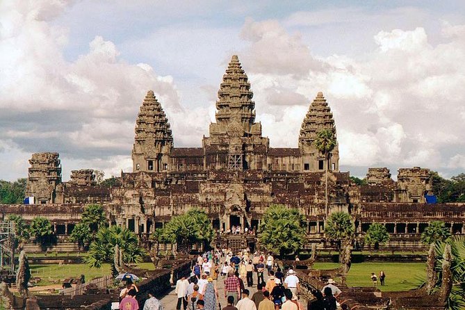 Half-Day Angkor Tuk-Tuk Explorer Tour From Siem Reap