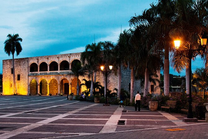 Half-Day Cultural Tour Through Santo Domingo With Pickup