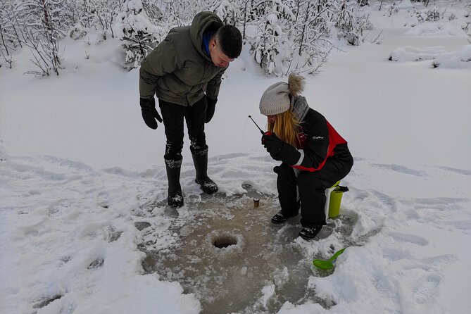 Half-Day Husky Safari and Salmon Ice Fishing Experience