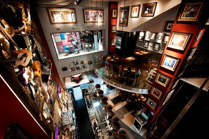 Hard Rock Cafe Brussels With Set Lunch or Dinner