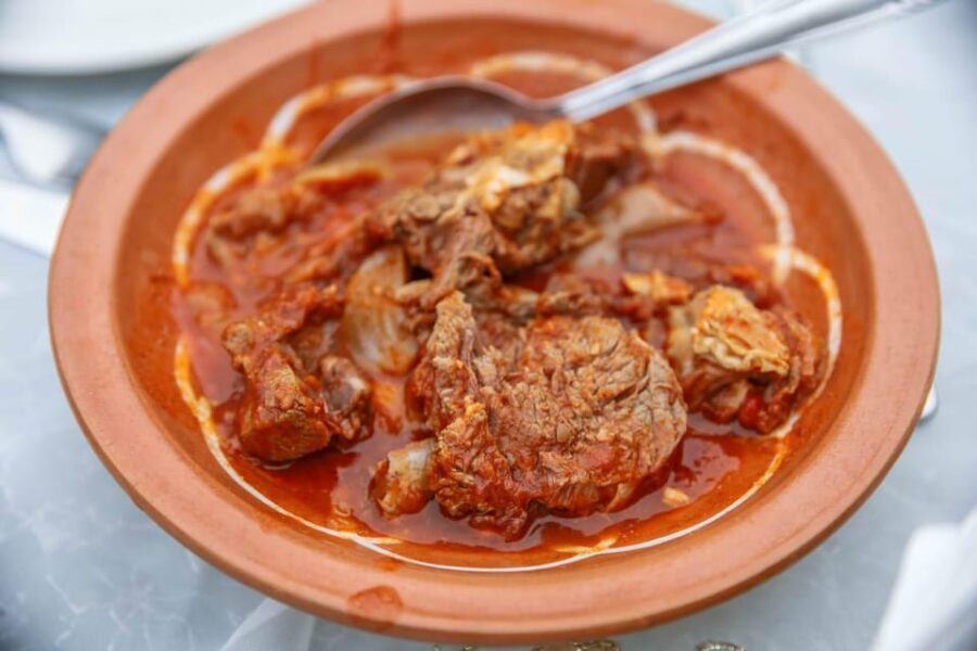Heraklion City: Greek Food Tasting Walking Tour