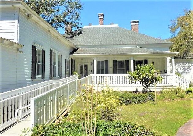 Hilton Head Honey Horn Admission With Guided Tour