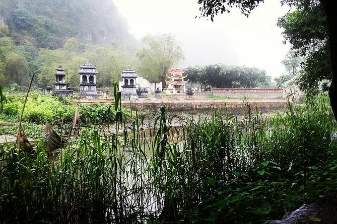 Hoa Lu – Tam Coc 1 Day Tour
