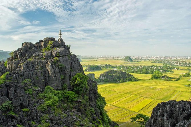 Hoa Lu -Tam Coc – Mua Cave Full Day Trip With Limousine Bus