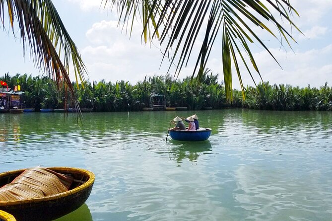 Hoi An: Lantern Making and Basket Boat Tour